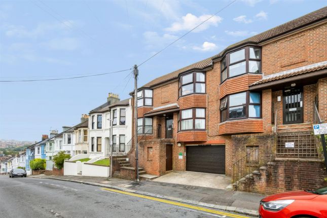 1-bed flat on 80A, Bonchurch Road, Brighton, £200,000