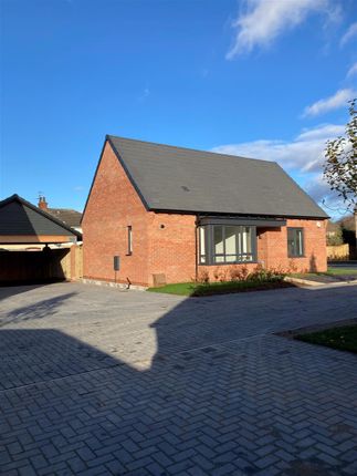 Detached bungalow for sale in The Avenues, Lord Hawke Way, Newark