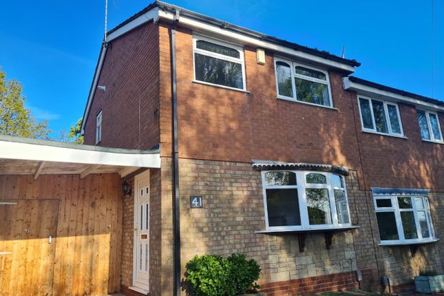 Property to rent in Lansdowne Way, Rugeley