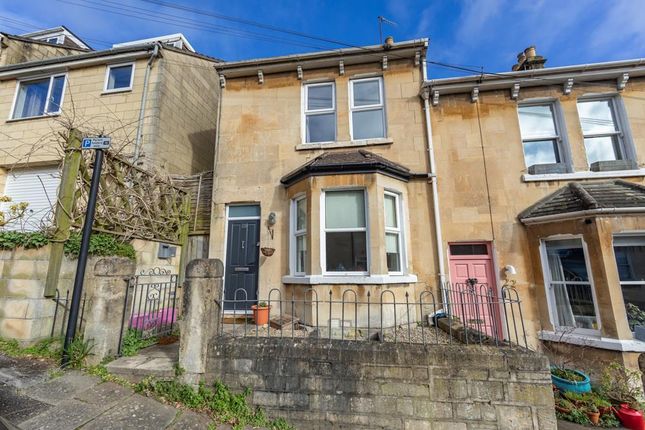 Thumbnail Property for sale in Clarence Street, Bath