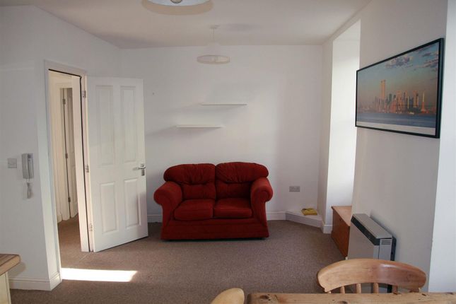 Flat 1, 11 Market Street*, Haverfordwest photo 3