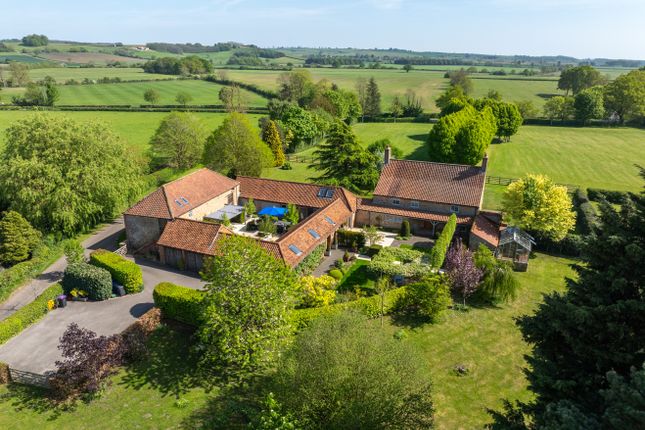 Drone - Thorpe Farm, Tealby (40 Of 60)