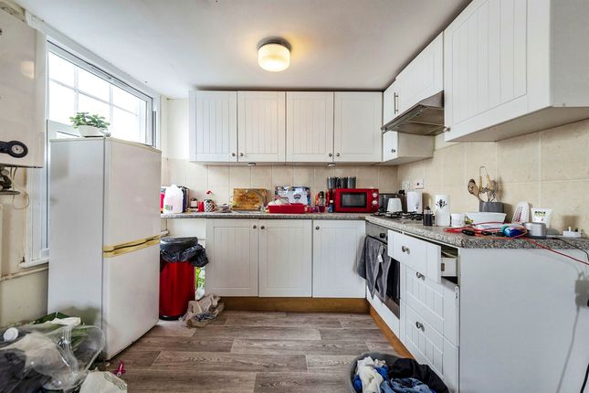 Flat 3, 24, Westgate, Grantham photo 2