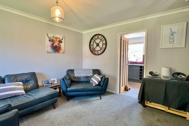 60 Bilberry Grove, Taunton photo 4
