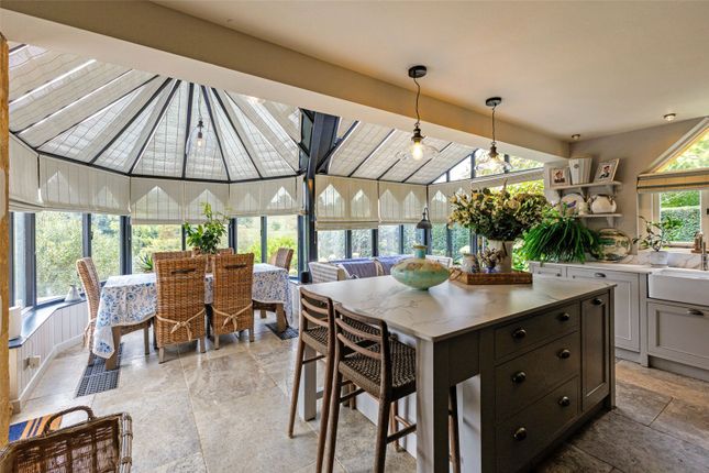 Rock Cottage,, High Street, Moreton-in-Marsh photo 4