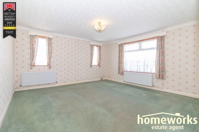 156, Shipdham Road, Dereham photo 3