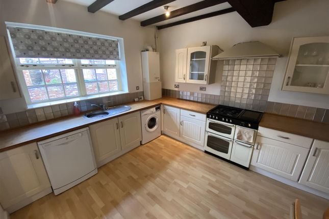 17b, Bridgegate, East Yorkshire photo 2