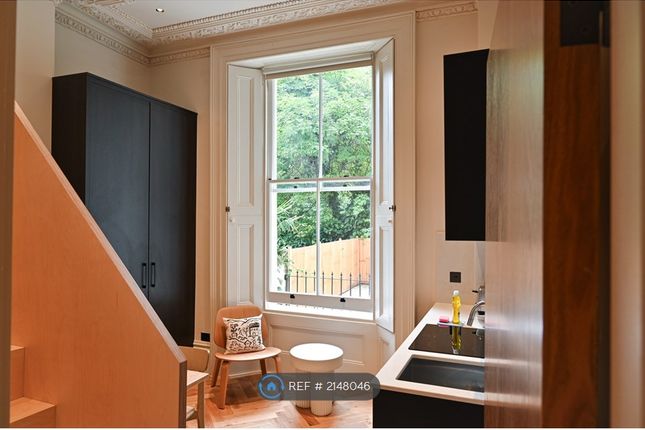 Studio to rent in St Stephens Crescent, Notting Hill
