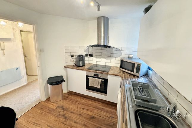 25 Kings Lodge, Benfleet Road, Benfleet photo 4