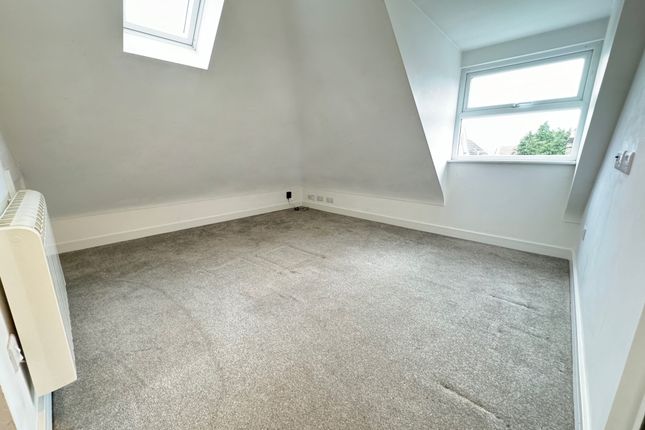 Flat to rent in Southcote Road, Bournemouth