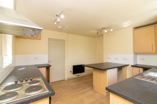 2 Nythe Cottages, Bighton Lane, Alresford photo 4