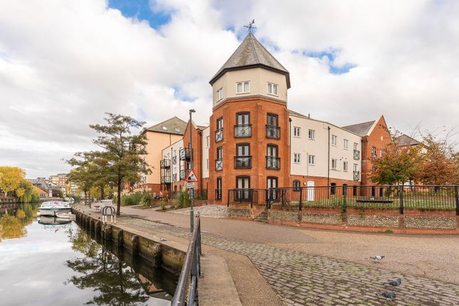 2-bed flat on 25 Sidestrand Wherry Road, Norwich, £160,000
