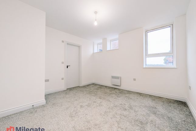 Broadway North, Basildon photo 2