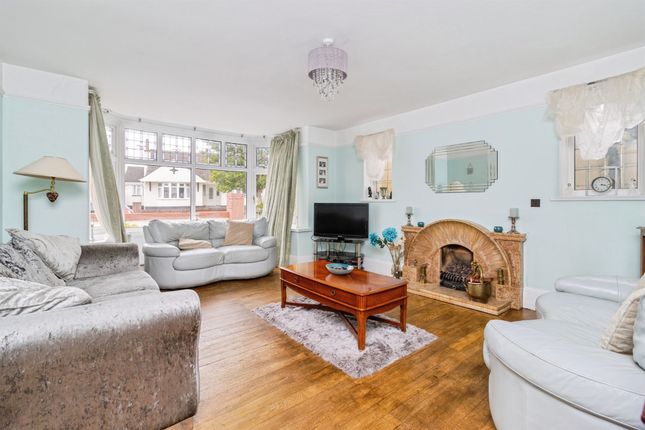 56, Duchy Drive, Paignton photo 2