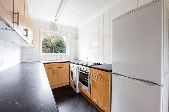 1, Timberling Gardens, Sanderstead photo 5
