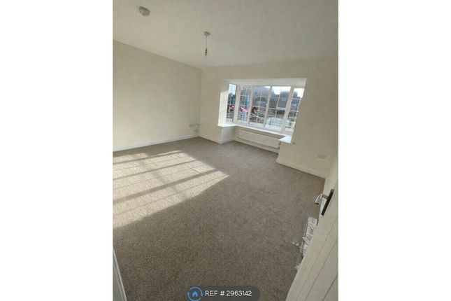 Entwistle Drive, Blackburn photo 5