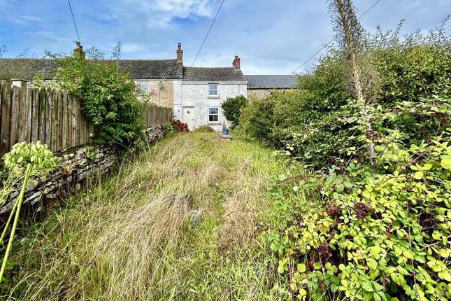 2-bed house on 9, Troon Row, Breage, £250,000