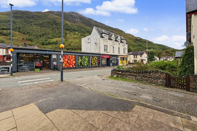Flat 2, Stevenson Terrace, Leven Road, Kinlochleven, Highland photo 2