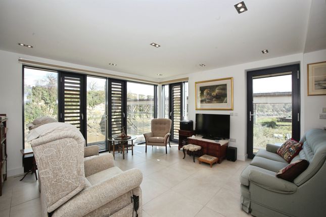 28, Wye Apartments, Severn Quay, Chepstow photo 3