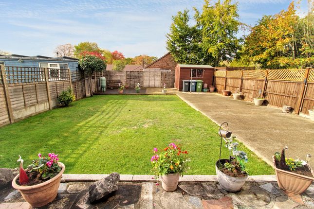 10 Coppice Farm Road, High Wycombe photo 4