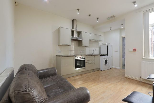 134a and 134b, Queens Road, Sheffield photo 4