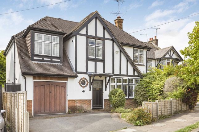 Thumbnail Detached house to rent in Flora Grove, St Albans
