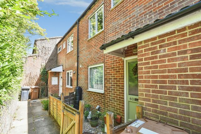 60, Constable Court, Andover photo 2