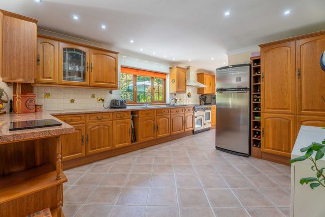 Substantial Family Residence with Amazing Views, Ciffig, Whitland photo 3