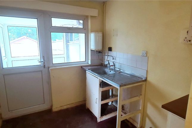 48, Crossgates, Hertfordshire photo 4