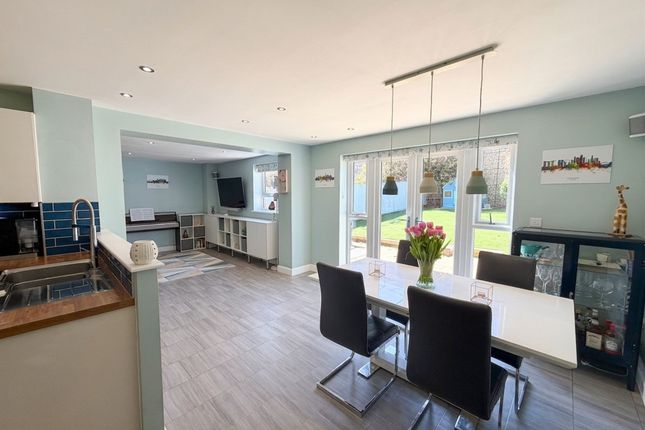 25 Penrhyn Way, Grantham photo 4