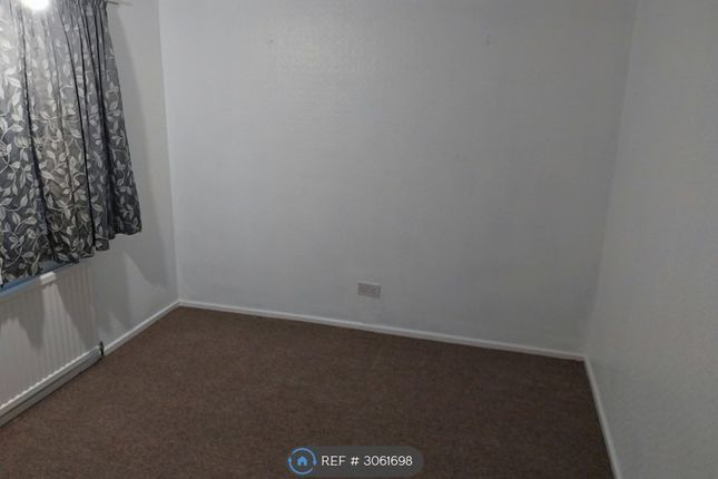 Poynters Road, Luton photo 3