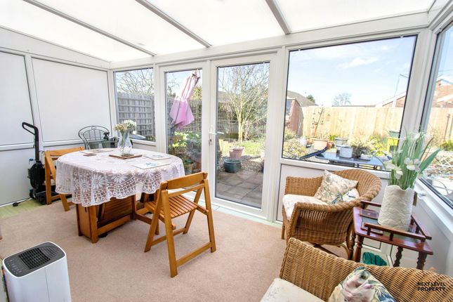 12 Morton Way, March photo 3