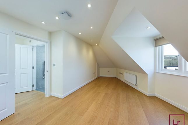 Flat 5, 5 Tapster Street, Barnet photo 2