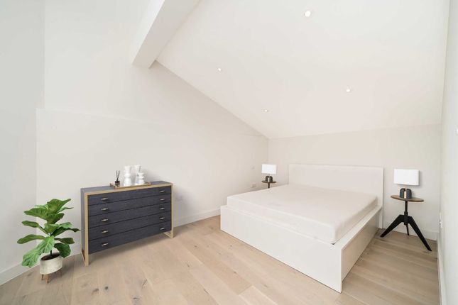 Property for sale in St. Philip Street, London