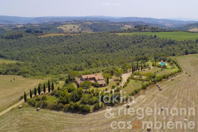Country house for sale in Italy, Umbria, Terni, Fabro
