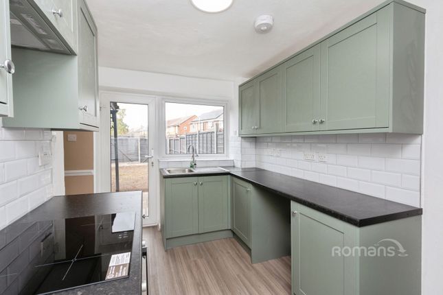 3, Berrybank, Sandhurst photo 4