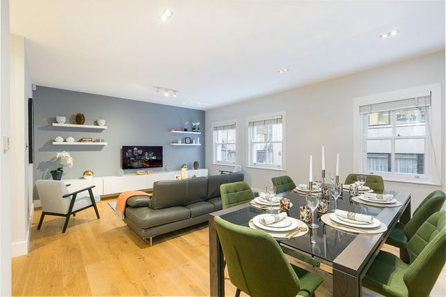 Flat 2, 2, Kenrick Place, London photo 2