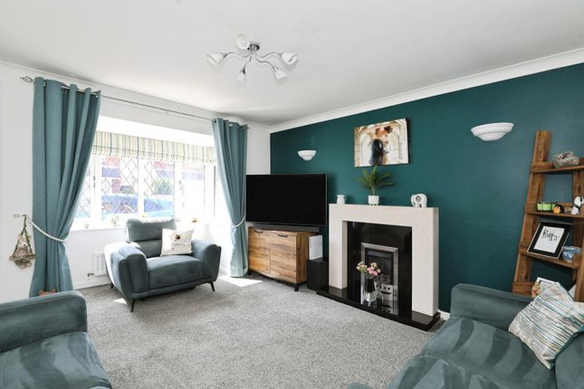 20, Coppice Drive, Middlewich photo 3