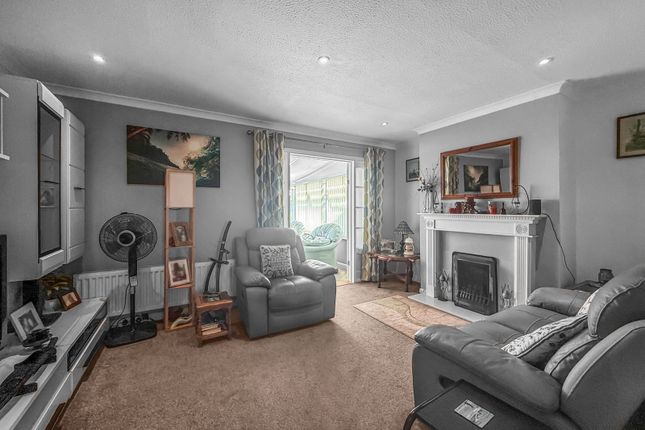 12a, Quarry Close, Bideford photo 2