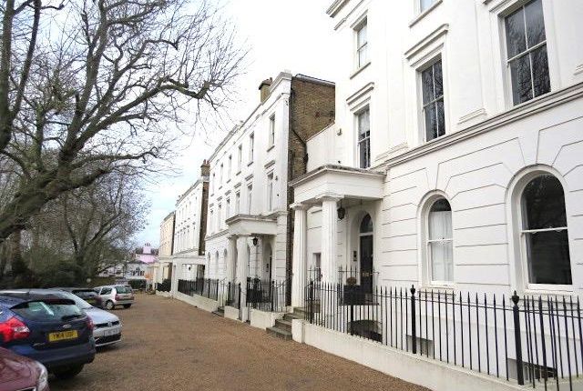 Flat to rent in Camberwell Grove, Camberwell, London