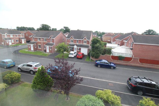 94, Watermans Walk, Carlisle photo 5