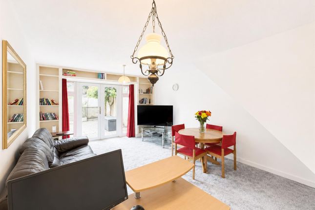 7, Clipstone Road, Hounslow photo 4