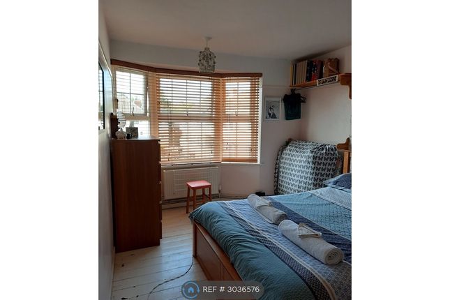 Clifton Close, Norwich photo 5