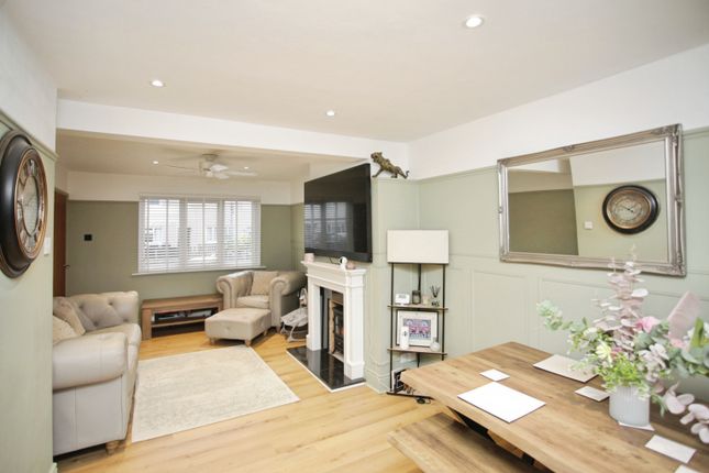 3, Mcmahon Road, Bedworth photo 2