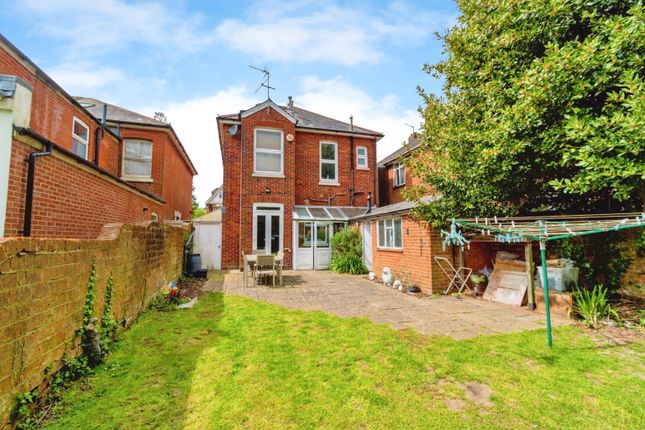 Detached house for sale in Hill Lane, Southampton, Hampshire