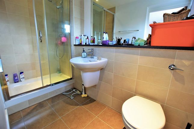 Flat for sale in Nell Lane, West Didsbury, Didsbury, Manchester
