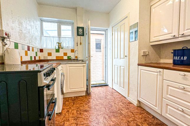 End terrace house for sale in Belroyal Avenue, Broomhill, Bristol