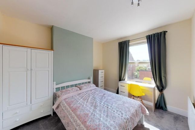 Bright And Cozy Double Bedroom Featuring A Comfort...