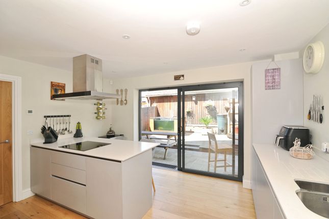 White Hart Cottage,, Cripps Corner Road, Robertsbridge photo 4