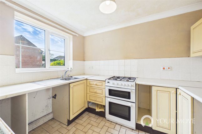 10, Mirbecks Close, Beccles photo 3